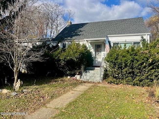 11 Schuber Place, Eatontown, NJ 07724