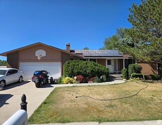 2610 Bueno Vista Dr, West Jordan, UT 84088