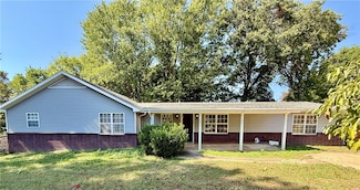 2531 N Tinas Crossing, Fayetteville, AR 72701