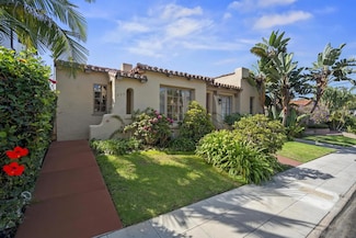 607 Arenas St, La Jolla, CA 92037