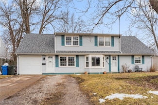 4875 Redwood Dr, Sheffield Lake, OH 44054