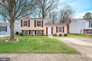 10 Warwick Ln, New Castle, DE 19720