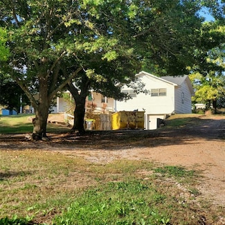 23615 Johnson Ave, Purcell, OK 73080