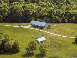 8202 E Shafer Ridge Rd, Milltown, IN 47145