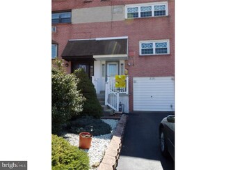 2119 Valley View Dr, Folcroft, PA 19032