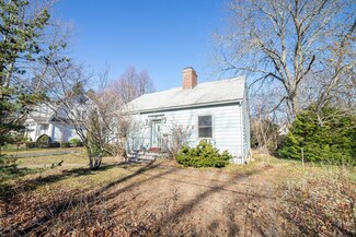47 Florence St, Hudson, MA 01749