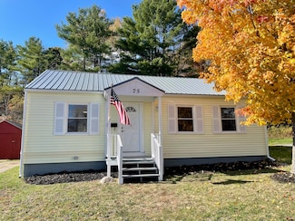 75 Denny Rd, Bath, ME 04530