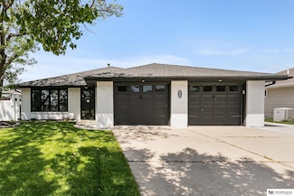 600 Pier 1, Lincoln, NE 68528