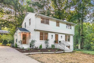 307 Plum Ln, Chapel Hill, NC 27517