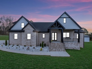 3526 Tennessee 47, Burns, TN 37029
