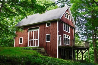 186 Westbrook Rd, South Deerfield, MA 01373