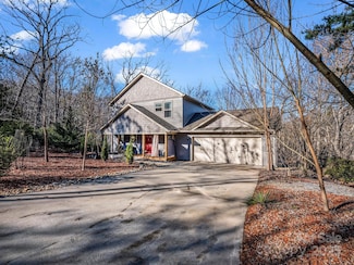 178 Flynn Ct, Lake Lure, NC 28746