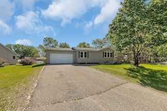 3209 3rd Ave NW, Willmar, MN 56201