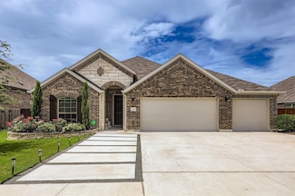 202 Pulitzer Dr, Hutto, TX 78634