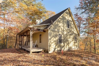 2355 Round Mountain Rd, Brevard, NC 28712