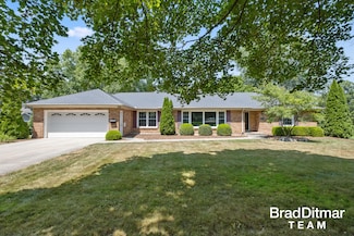 2353 Wilshire Dr SE, Grand Rapids, MI 49506