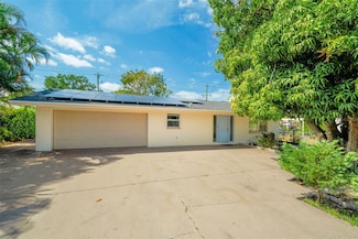 1408 Charles Ct, Fort Myers, FL 33919