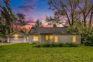 149 Coleman St SE, Grand Rapids, MI 49548
