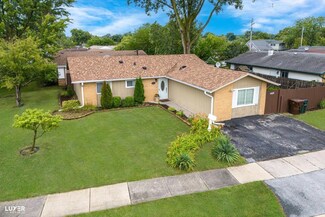 4448 Adele Ln, Oak Forest, IL 60452