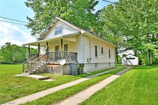 2645 Draper Ave SE, Warren, OH 44484