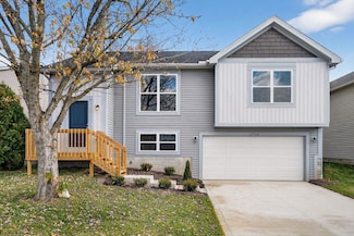 2736 Barrows Rd, Columbus, OH 43232