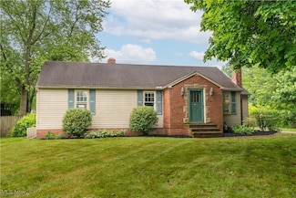 3796 Sweitzer St NW, Uniontown, OH 44685