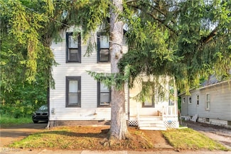 386 E Voris St, Akron, OH 44311