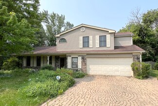 3919 Lizette Ln, Glenview, IL 60026