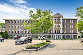 110 Pleasant St Unit 203, Marlborough, MA 01752