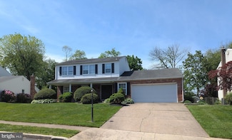 515 Camelot Dr, Brookhaven, PA 19015