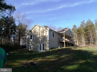 140 Guard Rd, Middletown, VA 22645