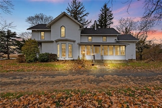 524 Parma Center Rd, Hilton, NY 14468