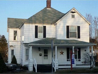 27 S 7th St, Sharpsville, PA 16150