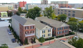 210 Red Cross St Unit B, Wilmington, NC 28401