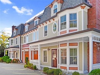 282 Bruce Park Ave Unit 2, Greenwich, CT 06830