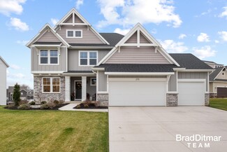 270 Hawk Chase Ct, Grand Rapids, MI 49525