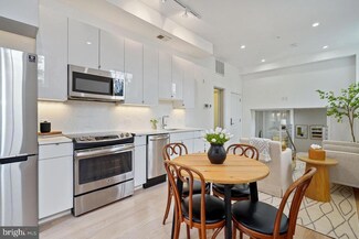 1211 G St SE Unit 1, Washington, DC 20003