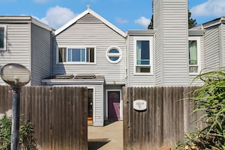 1509 Hood Rd Unit F, Sacramento, CA 95825