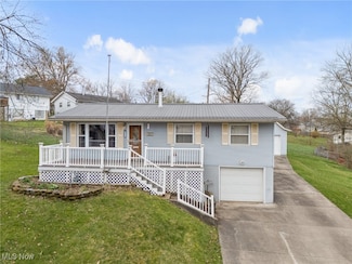 561 Carver St NW, Massillon, OH 44647
