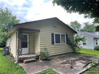 4019 N Elizabeth St, Indianapolis, IN 46226