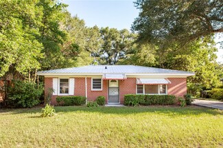 2409 Spurgeon St, Waycross, GA 31501