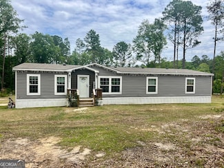 310 Magnolia Bluff Dr, Metter, GA 30439