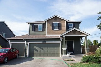 123 Huckleberry St, Pacific, WA 98047