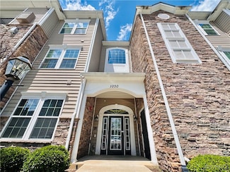 1030 Westwood Village Way Unit 302, Midlothian, VA 23114