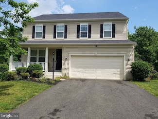 18213 Jillian Ln, Triangle, VA 22172