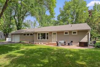 8400 Virginia Cir S, Saint Louis Park, MN 55426