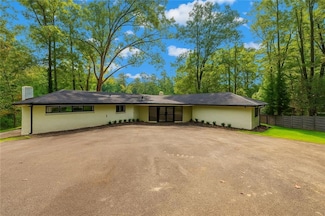 1568 Niskey Lake Trail SW, Atlanta, GA 30331