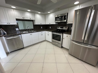 250 John F. Kennedy Dr Unit 5070, Lake Worth, FL 33462