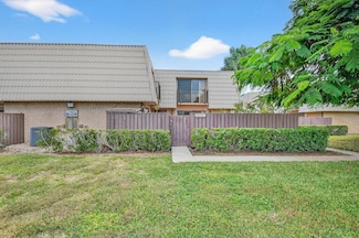 5033 50th Way, West Palm Beach, FL 33409