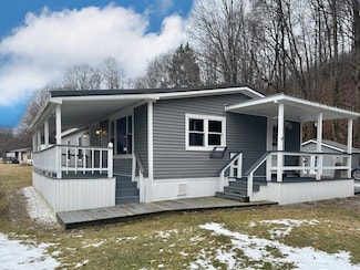 46 Kriner Ln, Covington, PA 16917